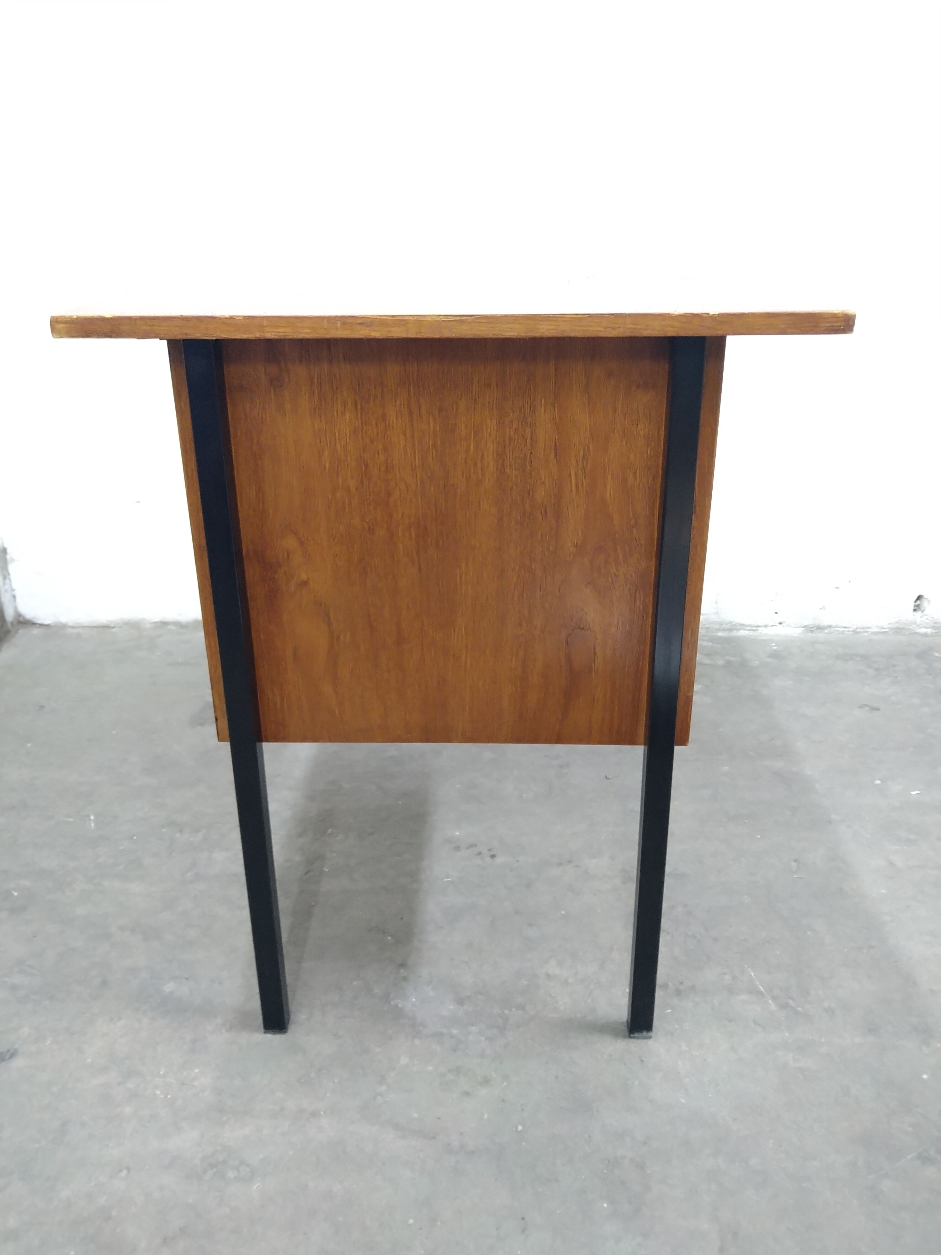 Scandinavian agency vintage