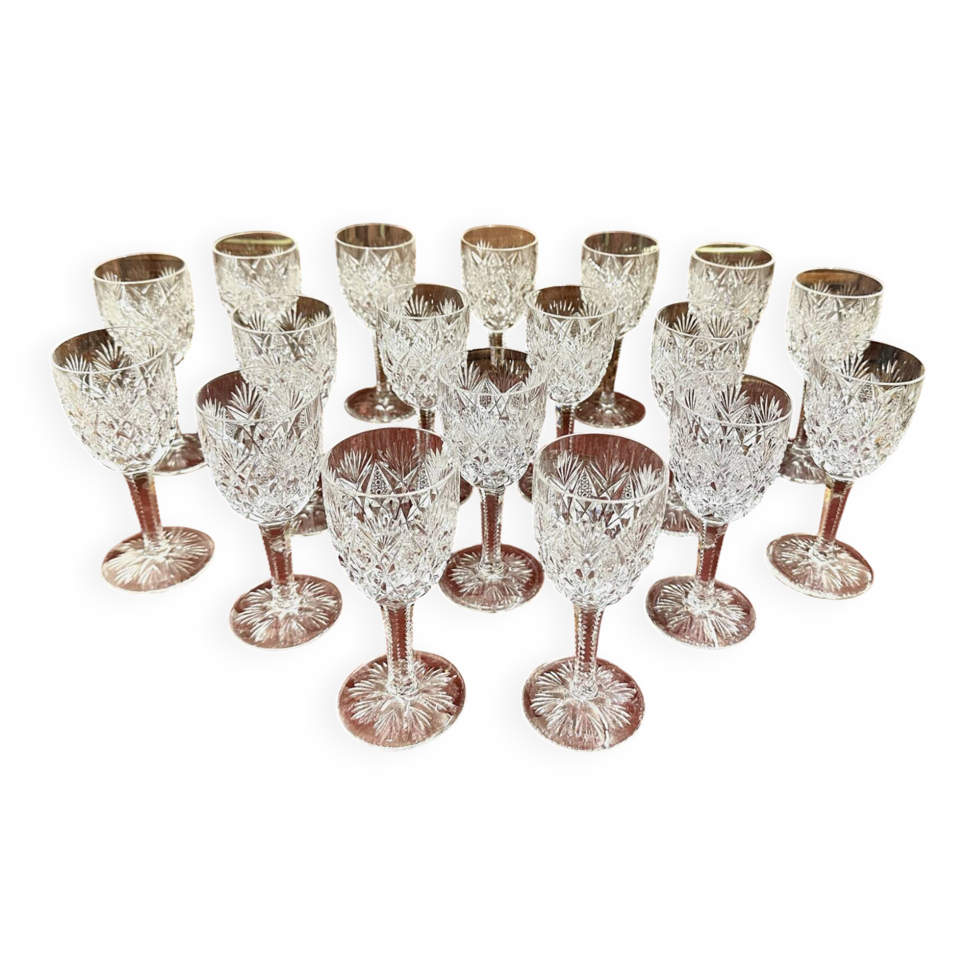18 Saint Louis crystal white wine glasses “Florence model” -340001
