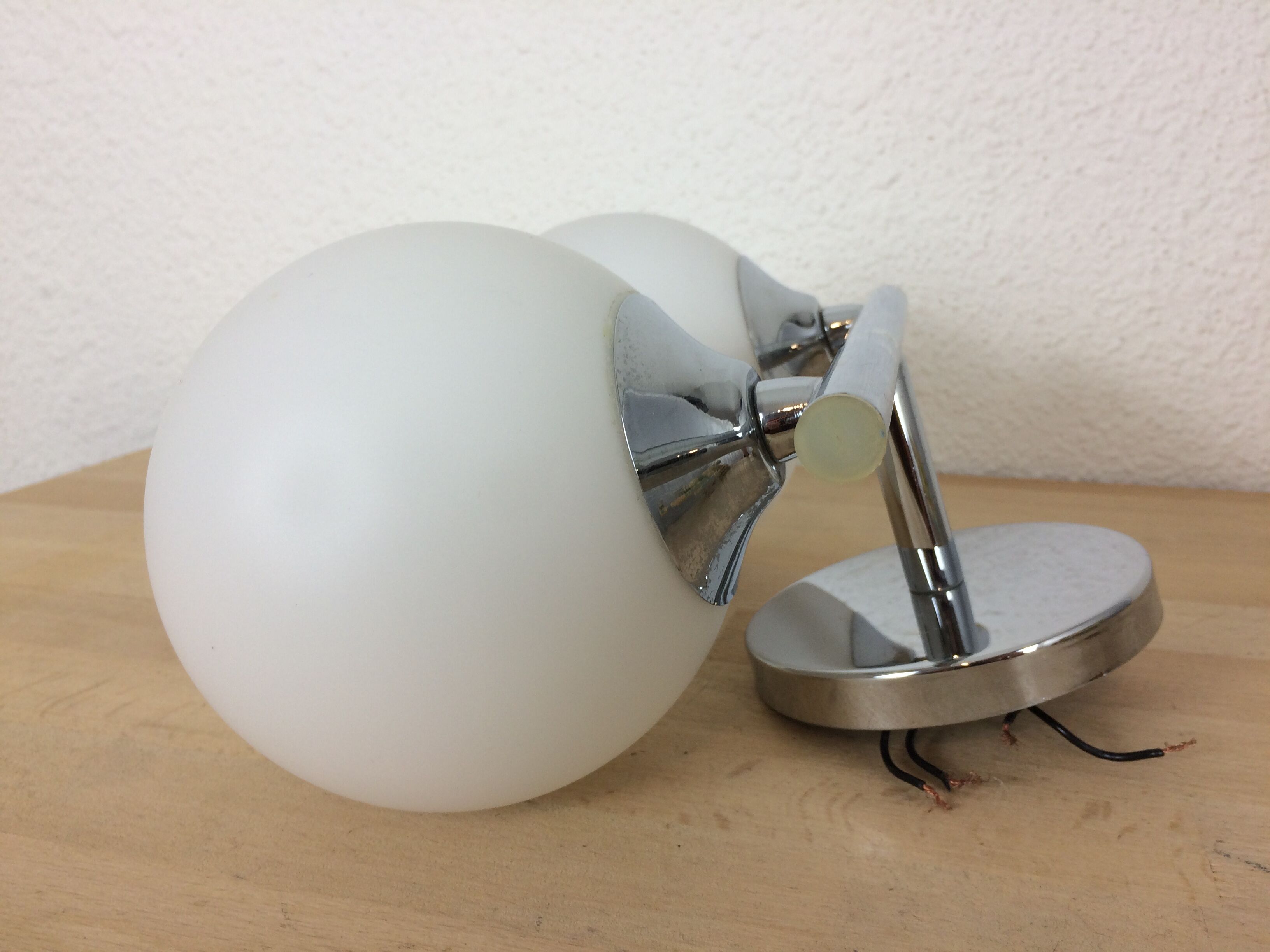 Double globe chrome and opaline 1970