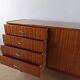Buffet moderniste des années 1970