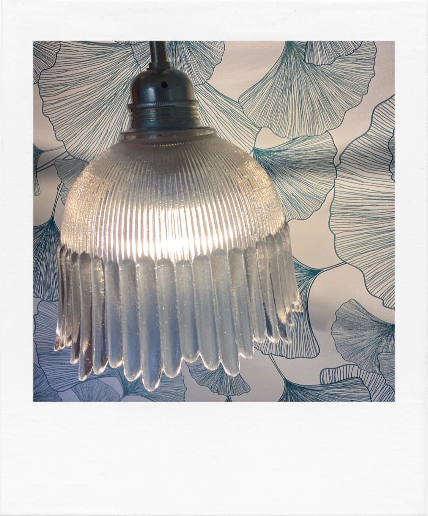 Brass and glass hanging lamp