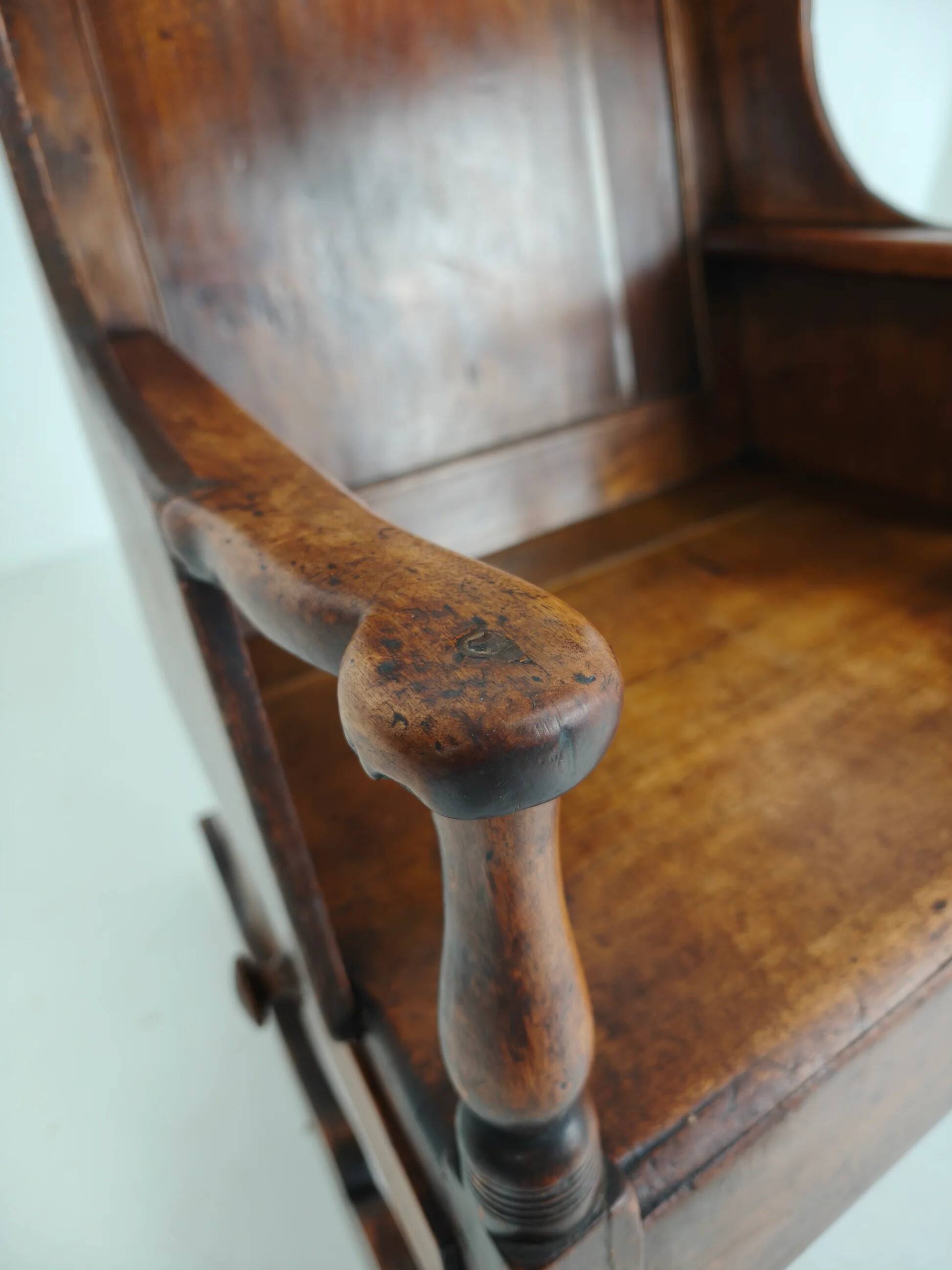 Antique lambing chair / rocking chair – ca. 1800, oak