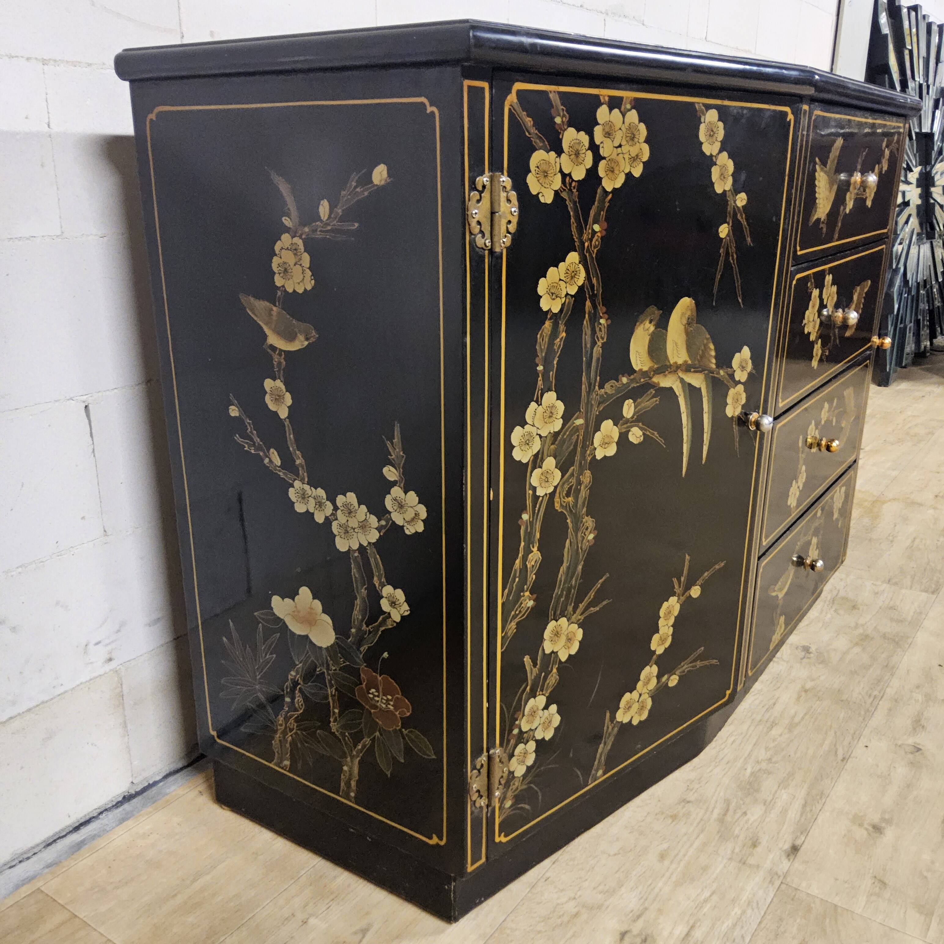 Vintage Chinese sideboard / lacquer cabinet (black / birds) Bohemian