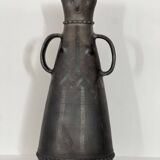 Anthropomorphic vase