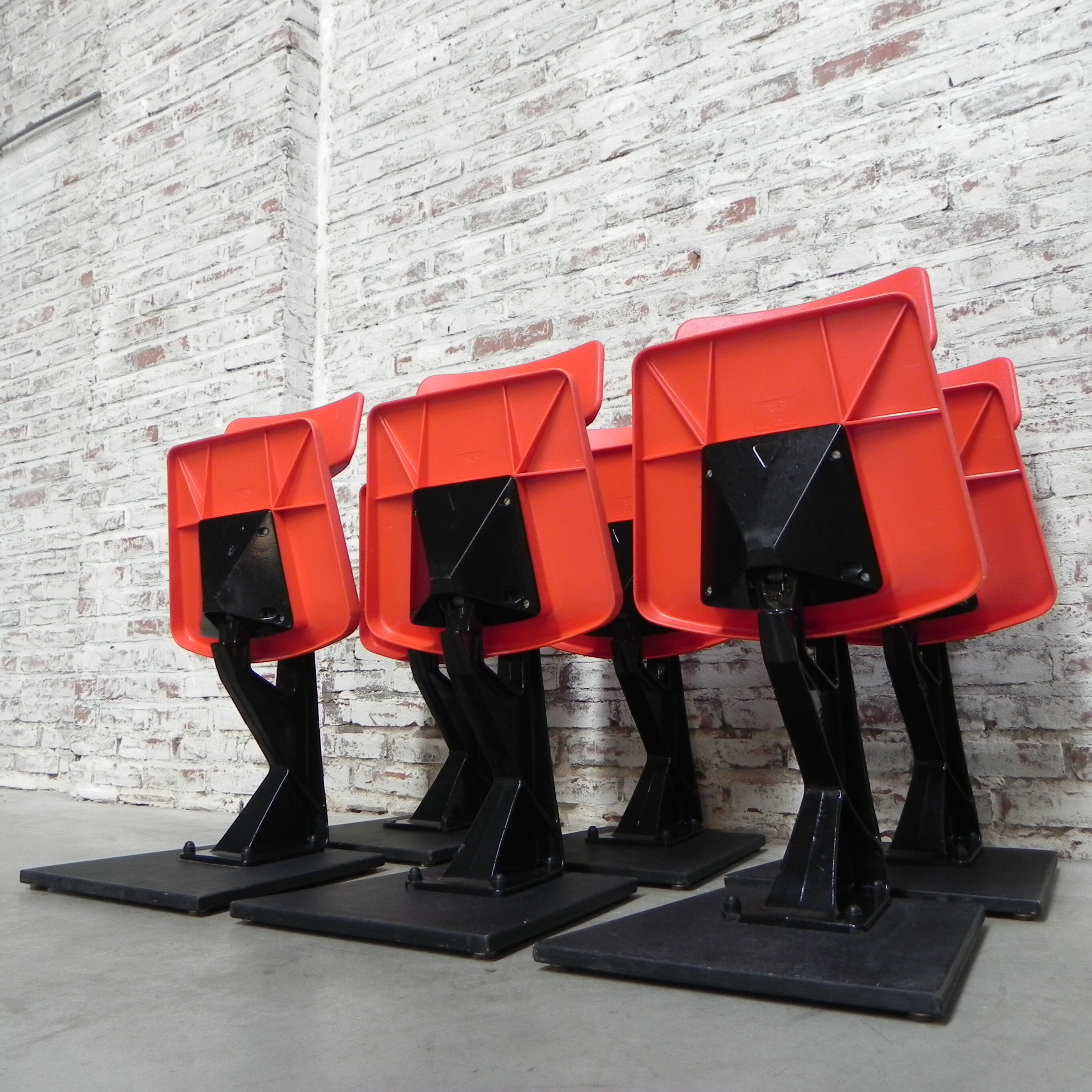 Set of 6 folding chairs, cinema seats