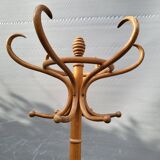 Parrot curved wood coat rack