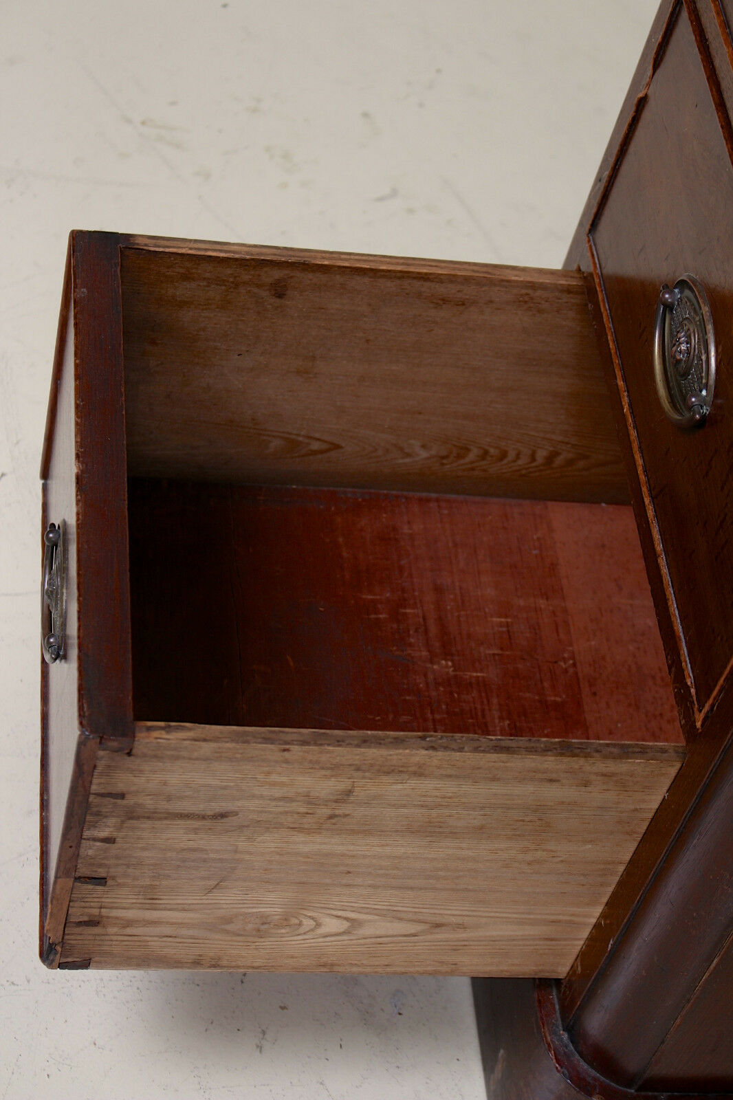 Bureau Victorian oak and leather