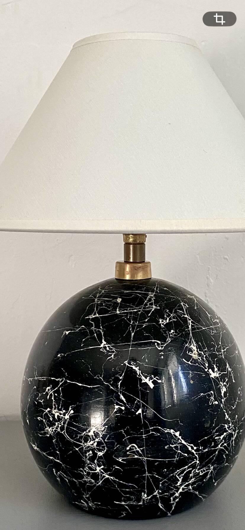 Lampe bois trompe l’œil, câble tissu, abat-jour