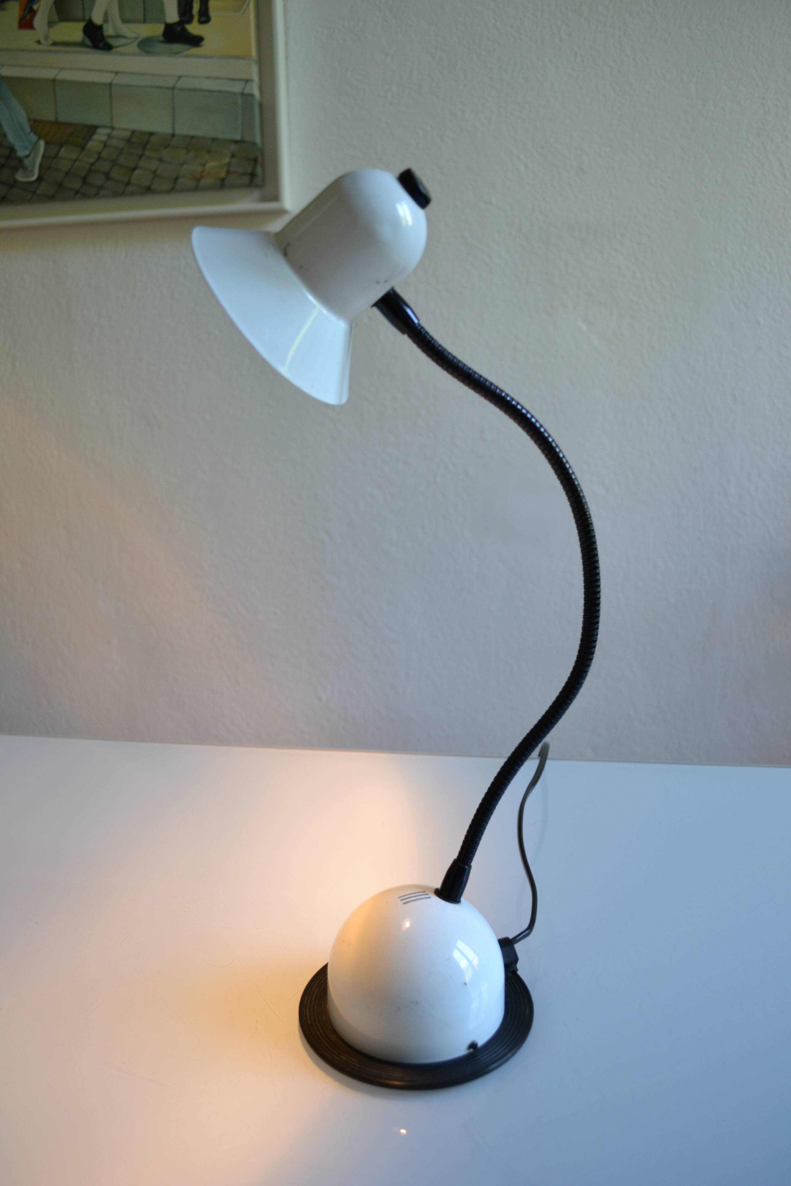 postmodern articulated lamp Italy 1980s 1980