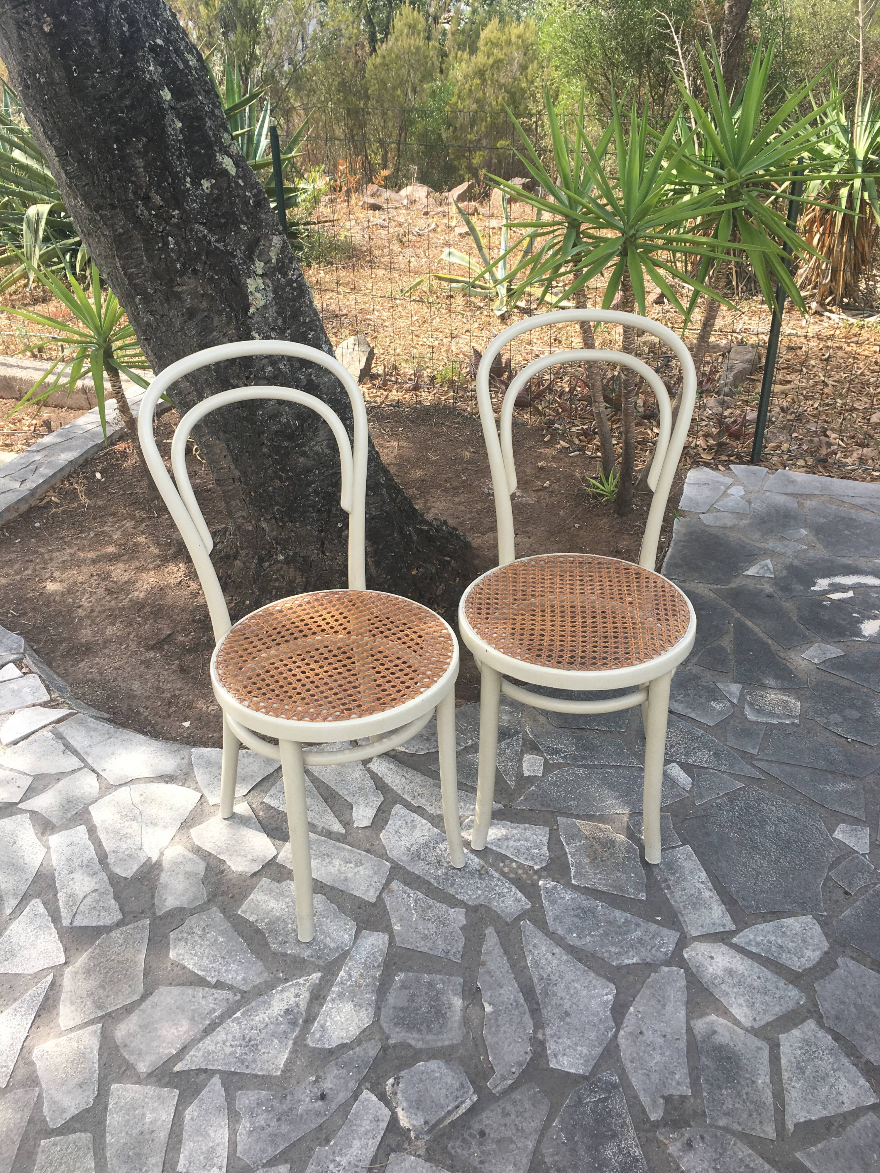 Bistro chairs in rattan and canning