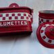 Ensemble de pots de cuisine en fer émaillé rouge