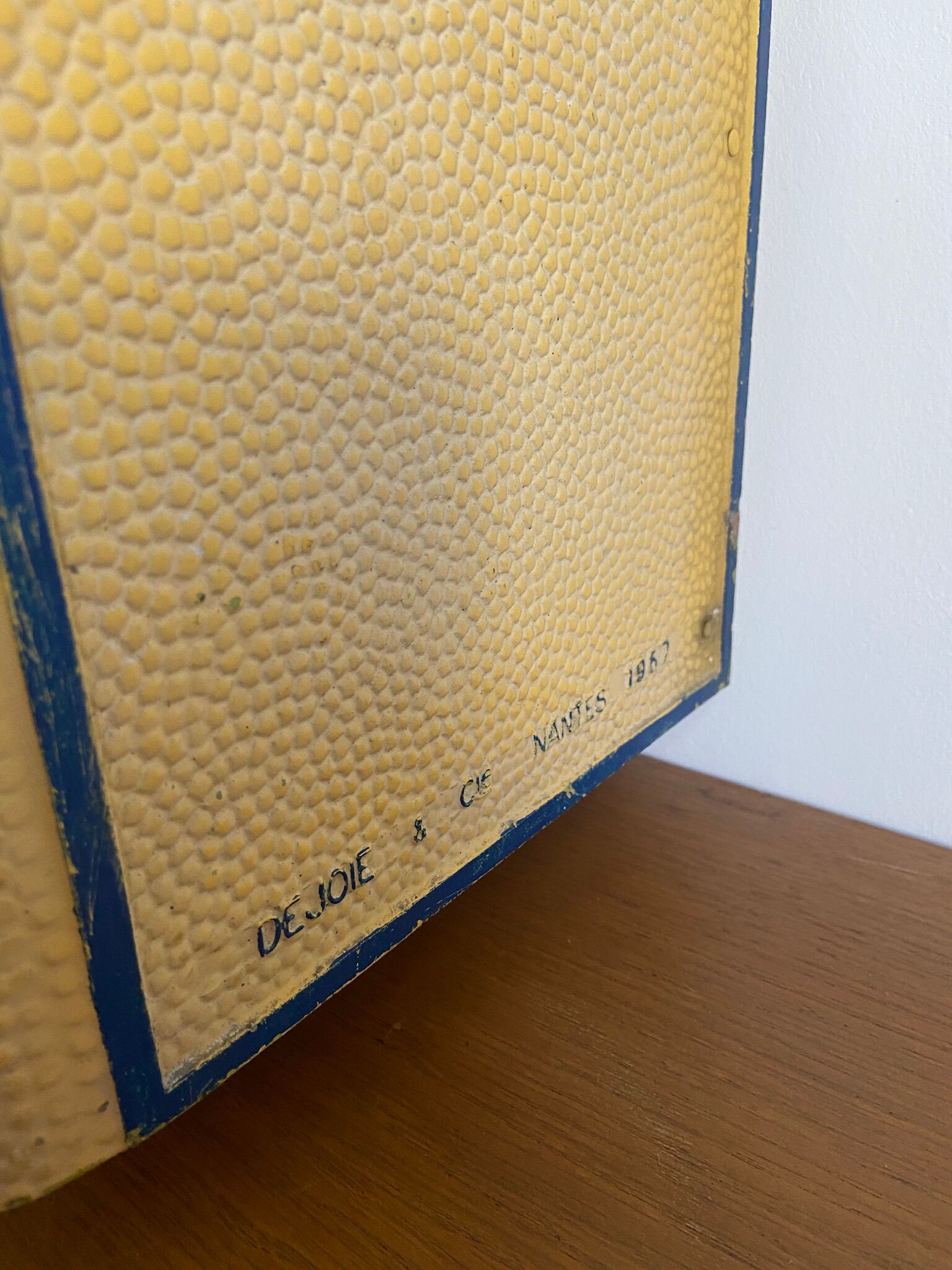 MAILBOX LA POSTE JAUNE 1967