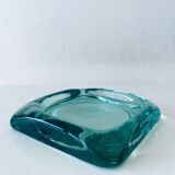 Glass tiled pocket emptier
