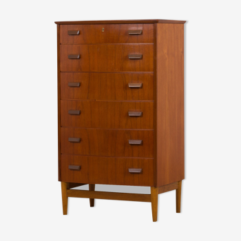 Curved front Danish chest of drawers