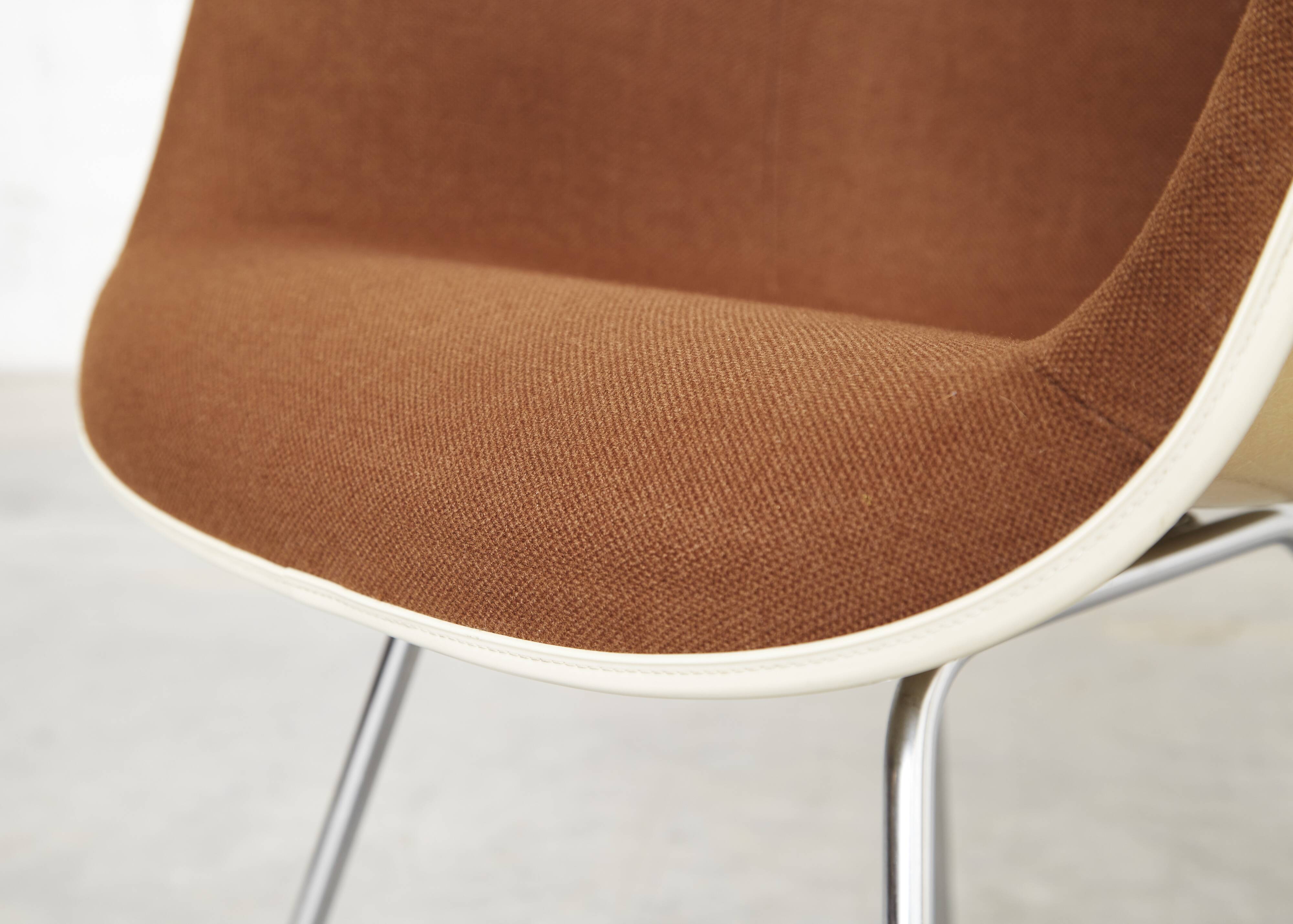 Off-White Dax Fiberglass Chair by Charles & Ray Eames for Vitra