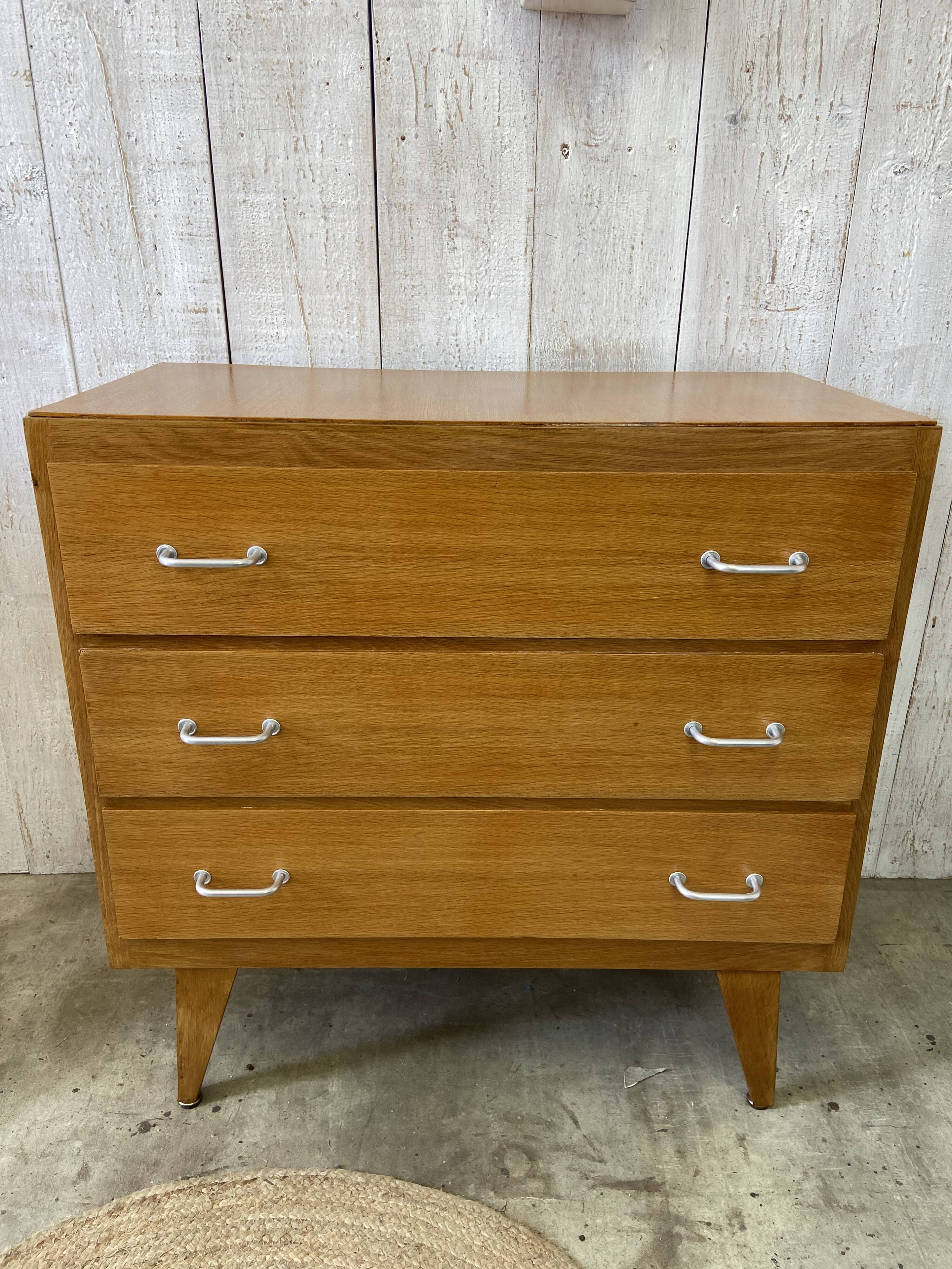 Vintage chest of drawers