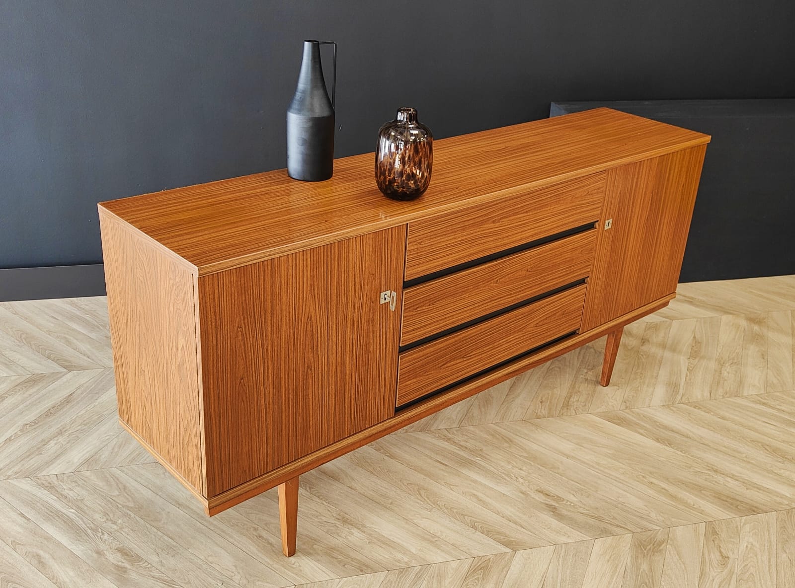 Sideboard 70