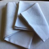 2 "diamond tip" towels