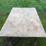 Farm table