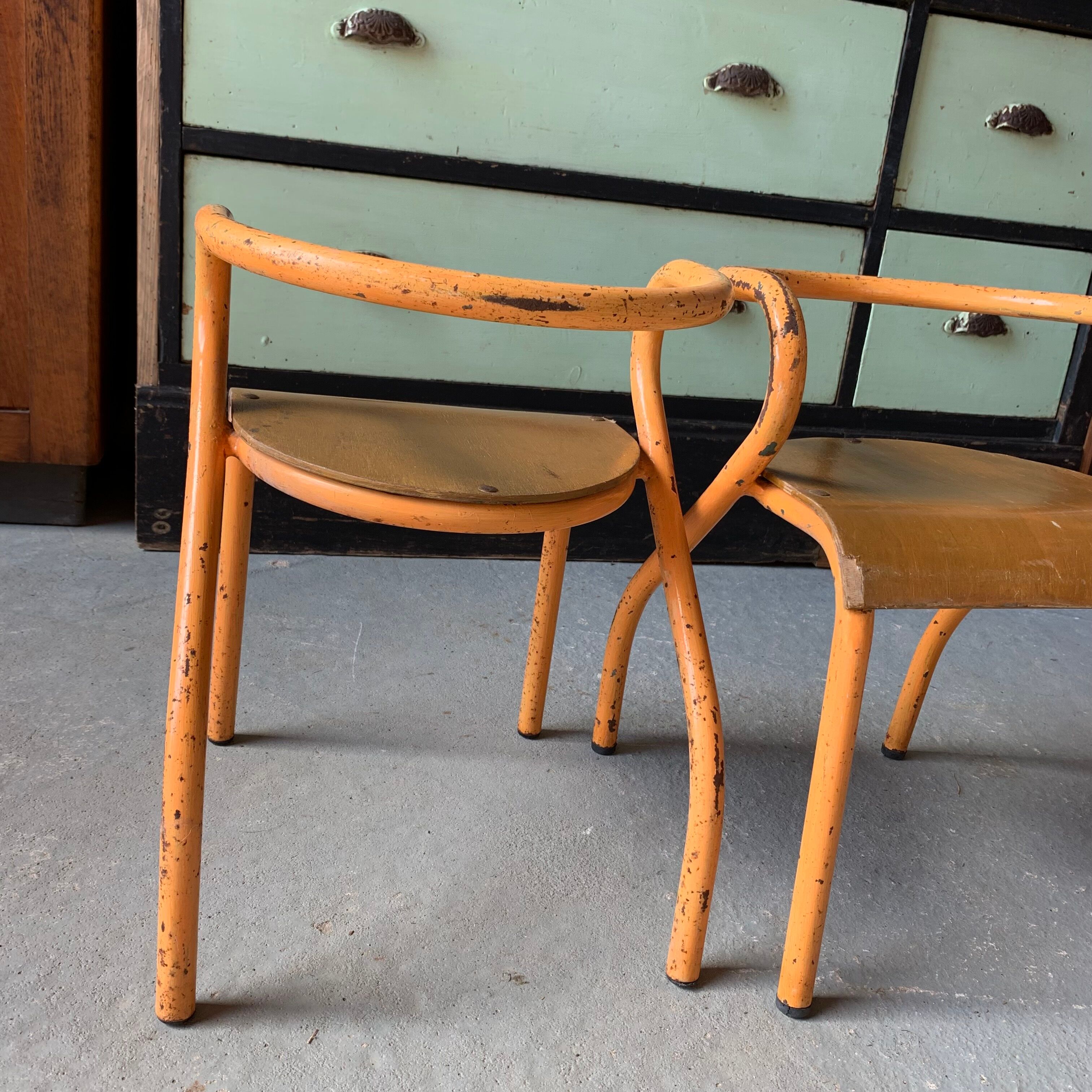 Set of 2 orange chairs child Jacques Hitier in wood & metal
