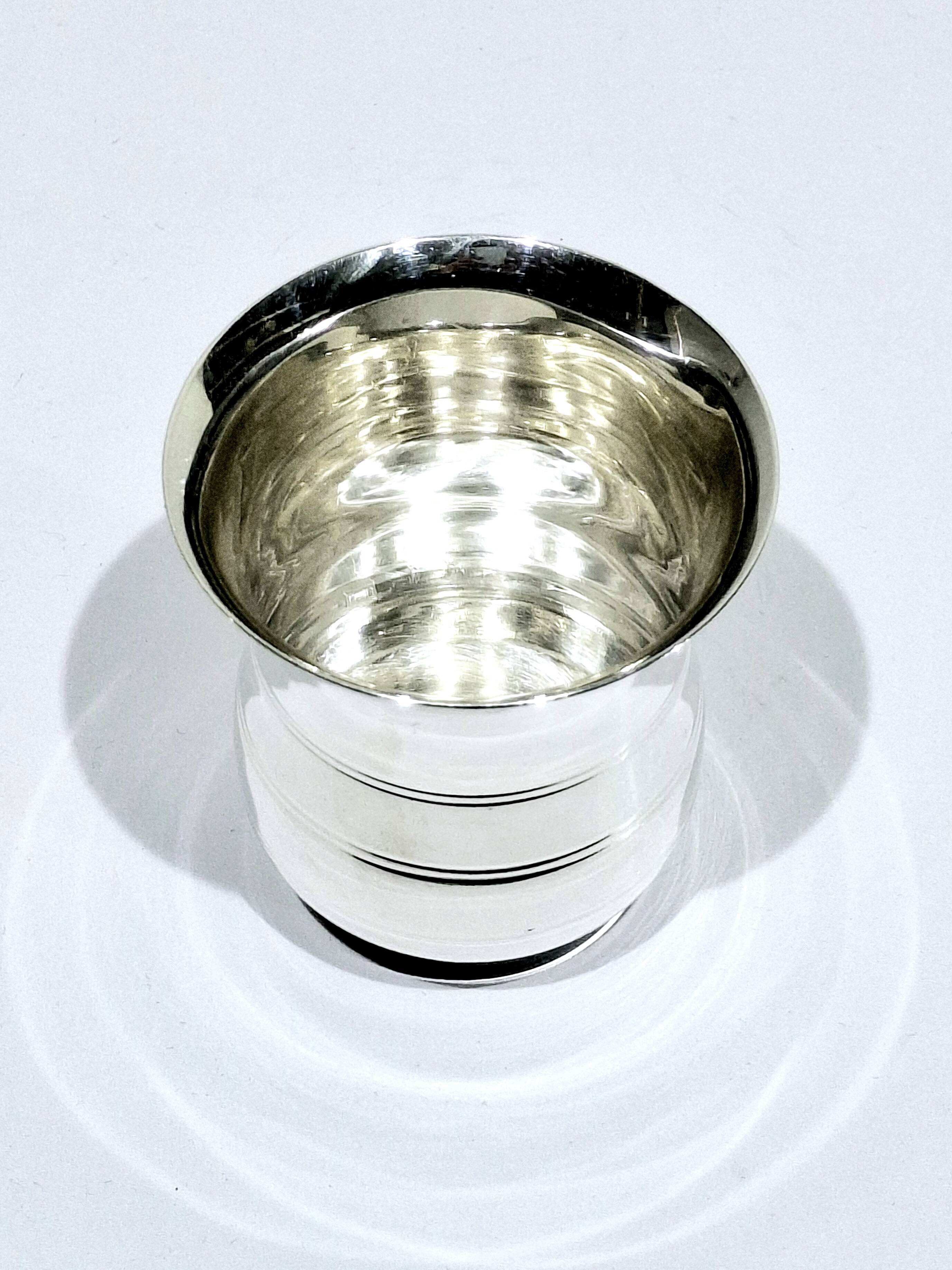 Timbale En Argent 1940