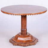 Unique Restored Austrian Biedermeier Walnut Folding Round Dining Table, 1820s