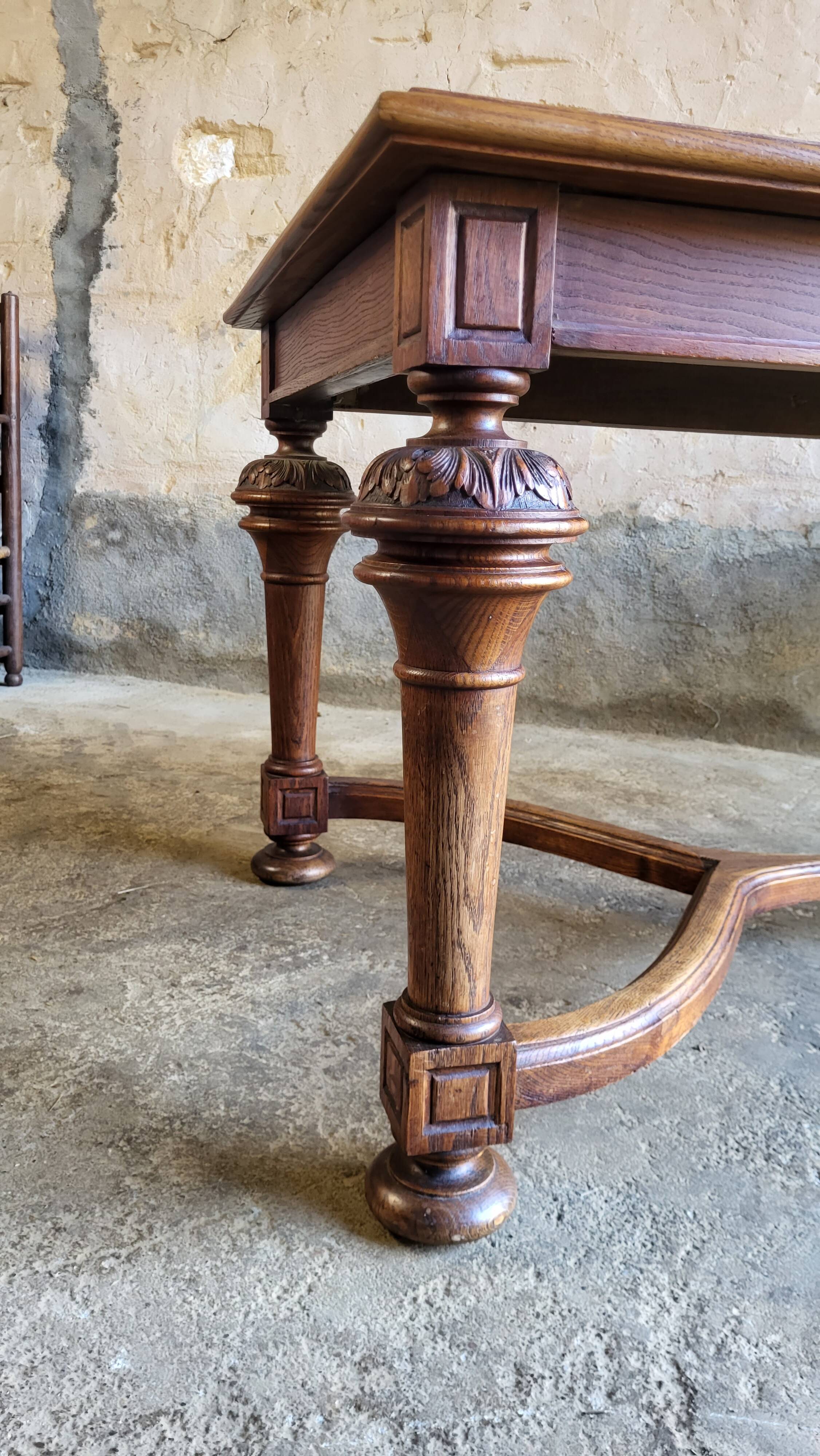 19th century oak dining table