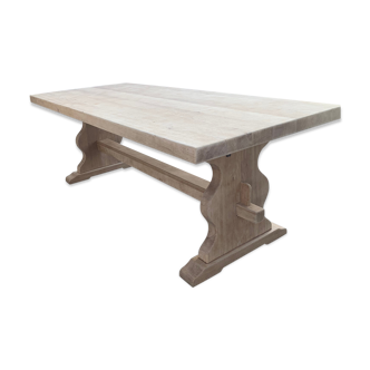 Table monastery