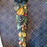 Wall decoration in slurry (fruit)