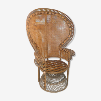 Emmanuelle Chair