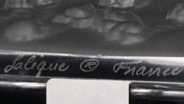 Vide poche '' Roses'' de LALIQUE FRANCE en cristal