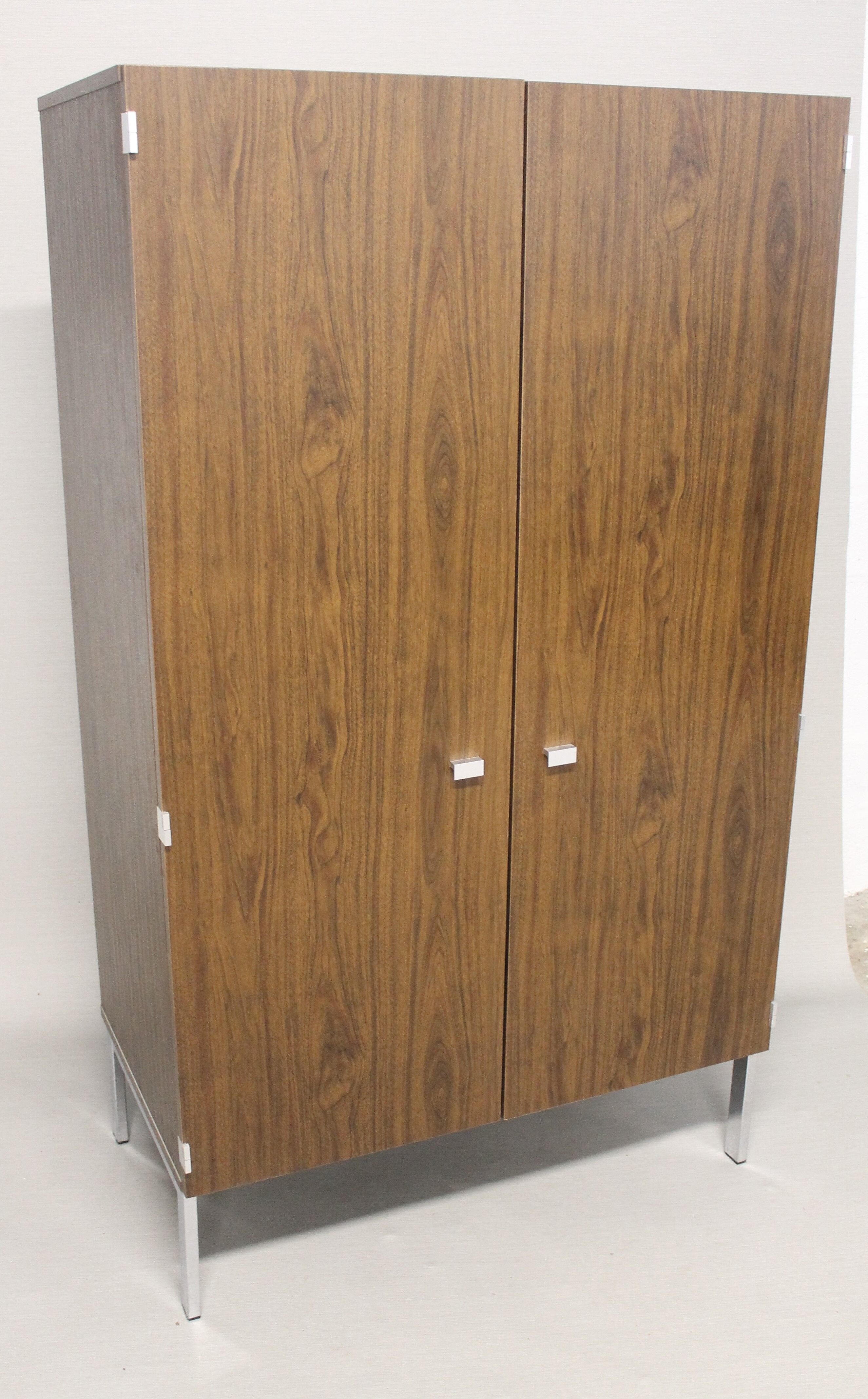 Wardrobe "1215a" by Pierre Guariche for Meurop