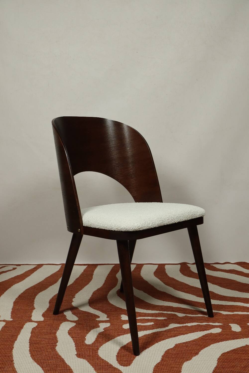 Dining chairs set of 4 oak wood white pearl buckle