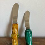 2 slipware knives