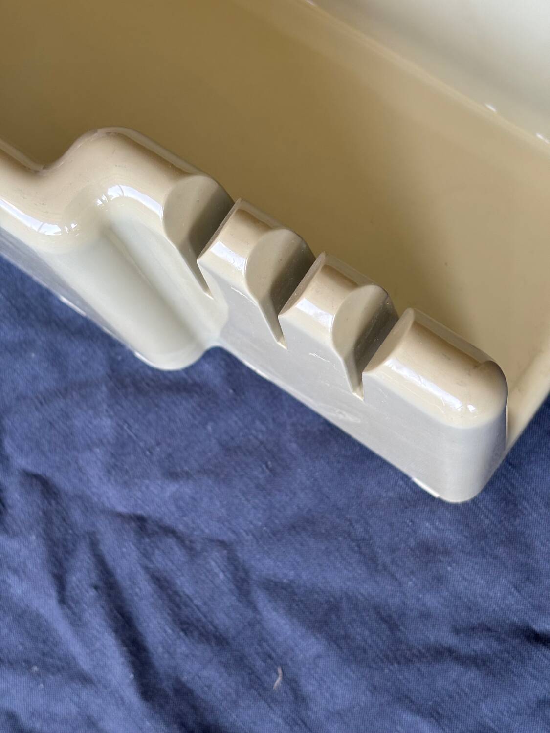 Space Age beige plastic wall shelf