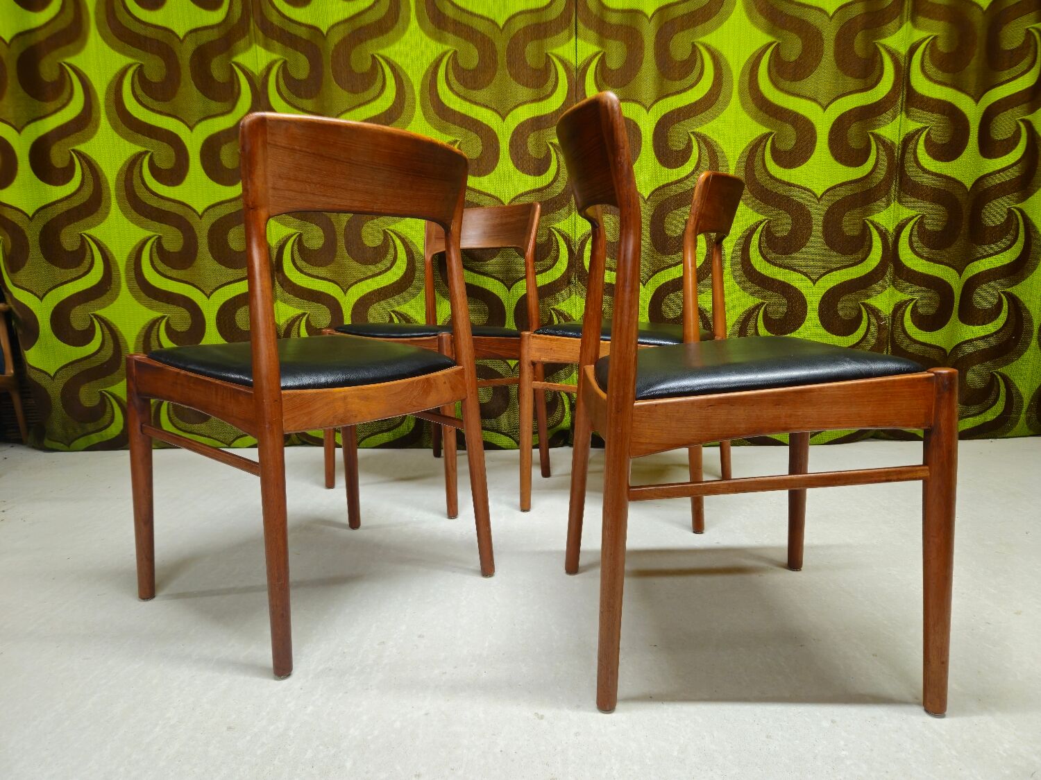 4 Teak Chairs HENNING KJAERNULF 1960"