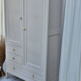 Armoire Parisienne d'hôtel