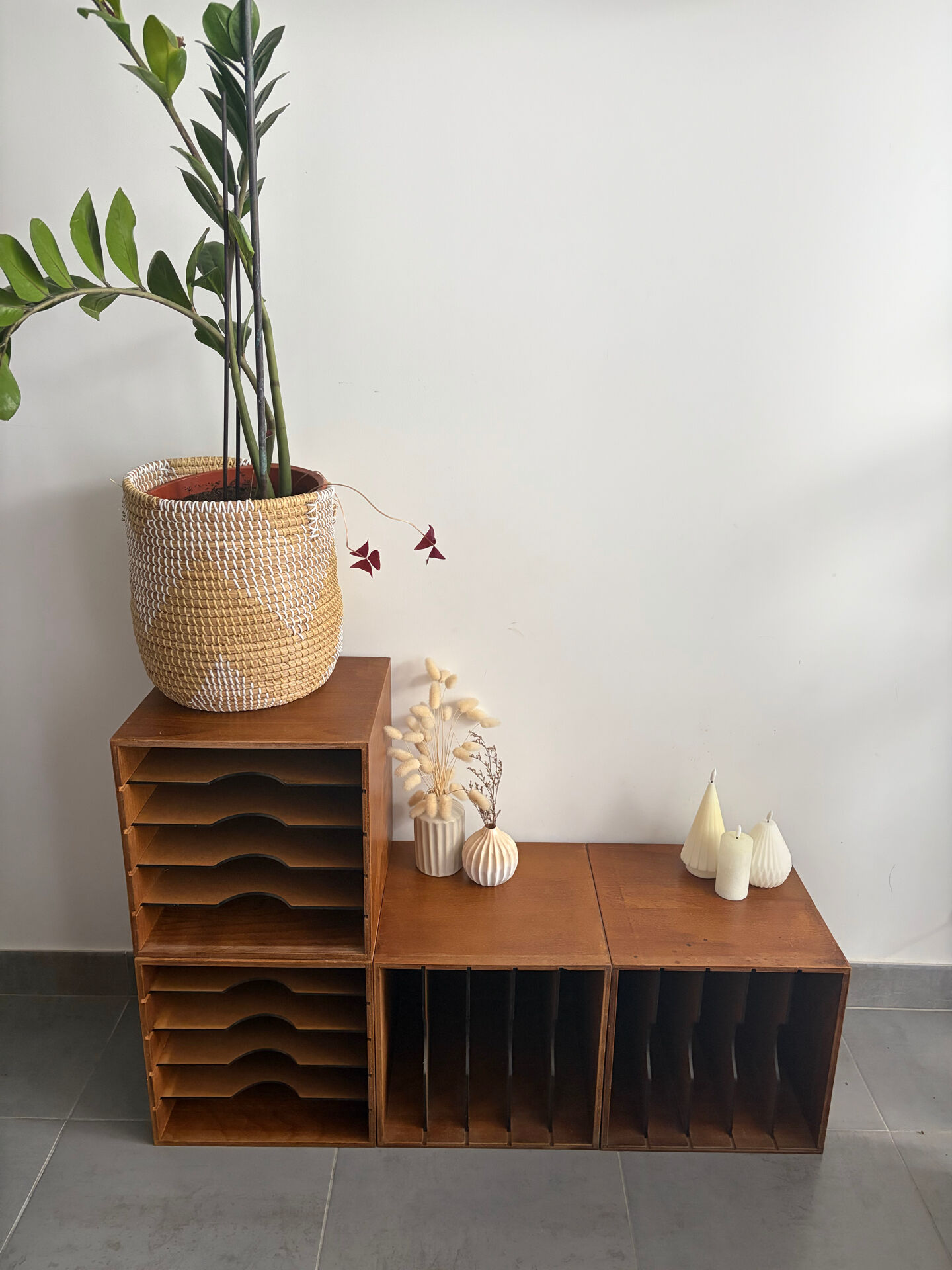 Set of 4 vintage wooden vinyl boxes