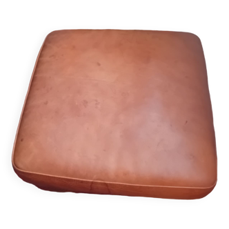 Leather pouf