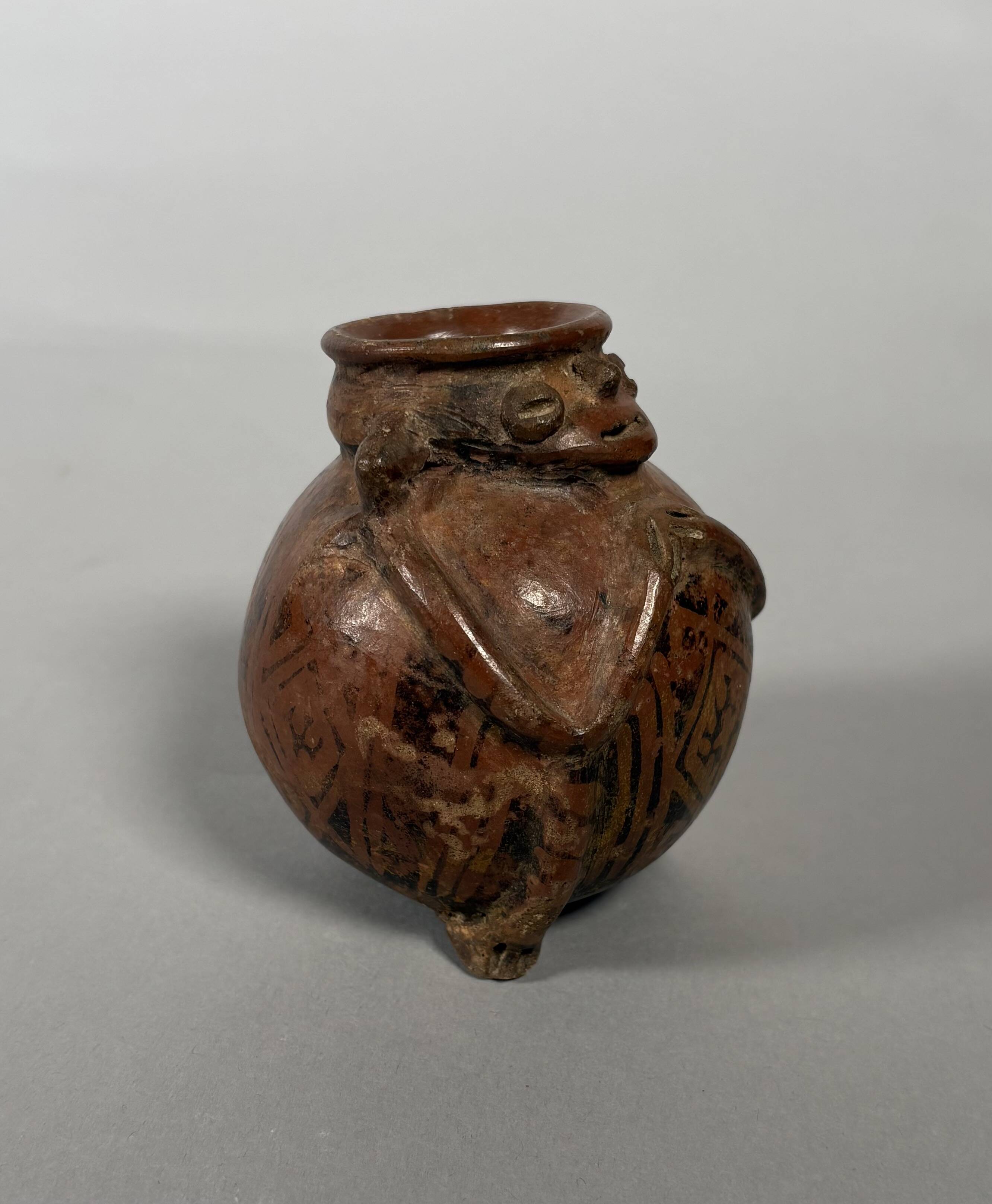 Shamanic pendant vase, Quimbaya culture, Colombia circa 500-1500 AD.