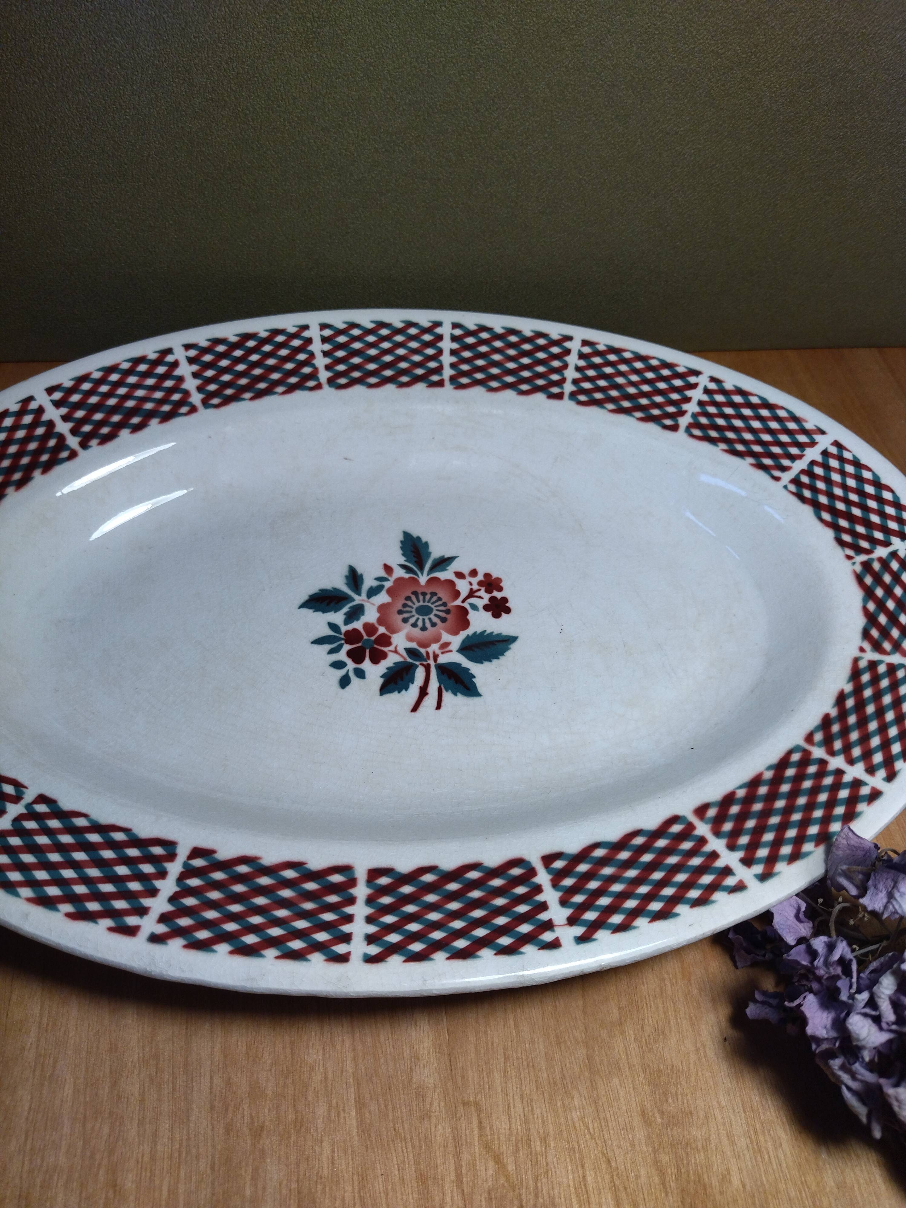Ancien plat de service motifs fleurs  st amand vintage
