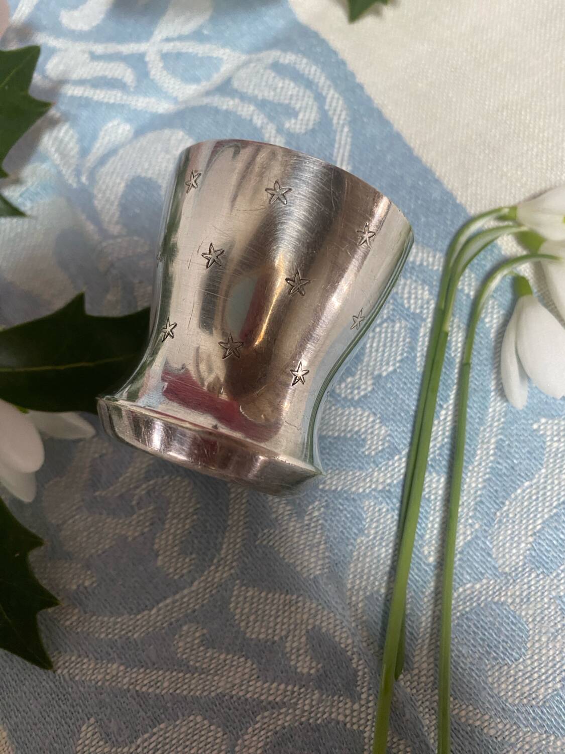 Antique silver metal egg cup