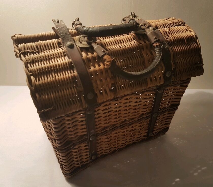 Panier ancien