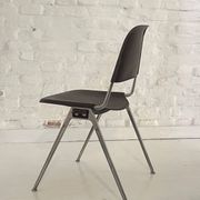 Vintage Knoll International 1601 Model stackable chairs 1970s