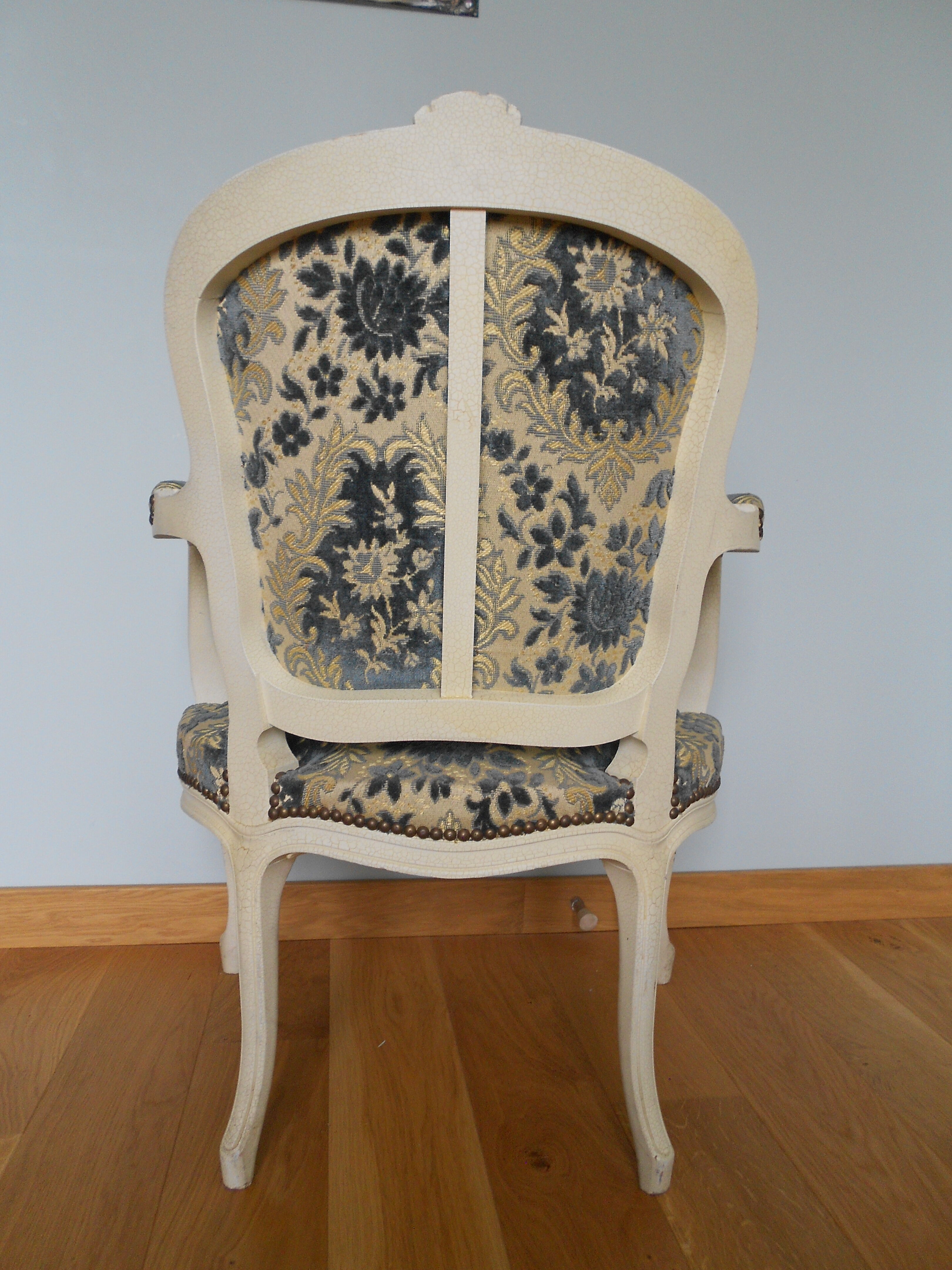 Louis XV-style convertible armchair lined with velvet effect