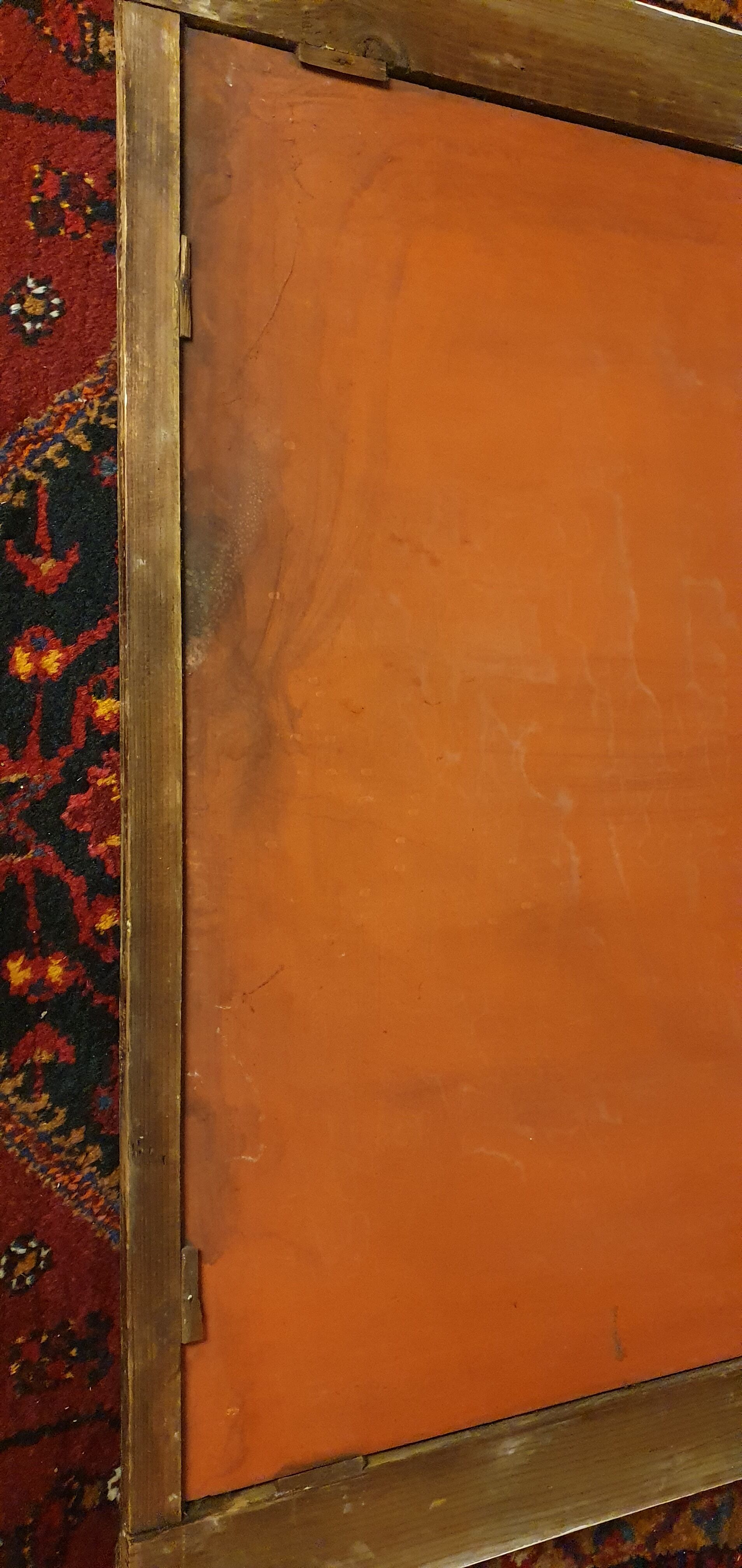 Large Louis Philippe mirror gilded with leaf. 137 x 99 cm.