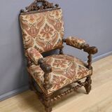Ornamental armchair in oak, Louis XIII style – Early 20th century