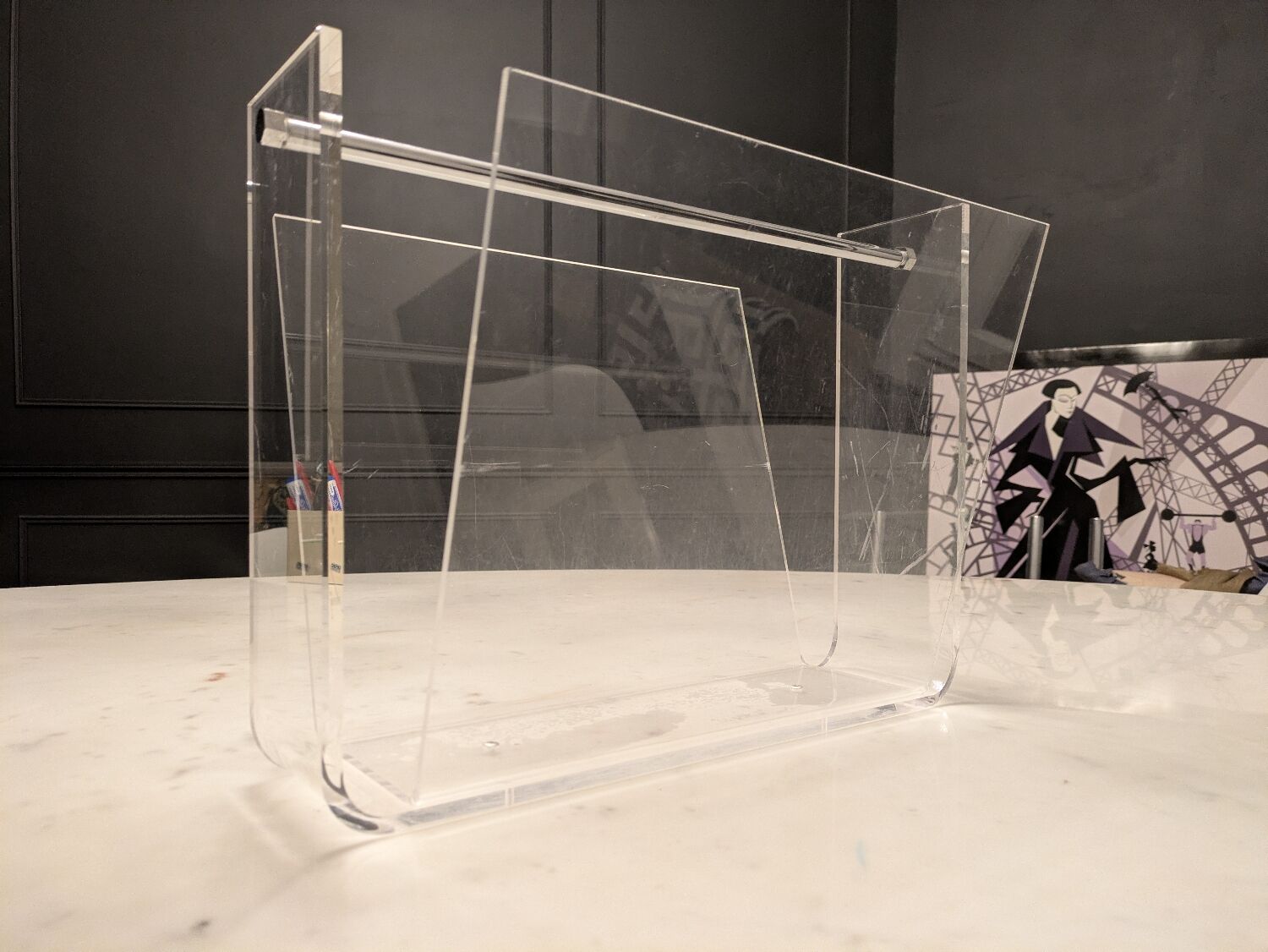 Magazine rack to David Lange