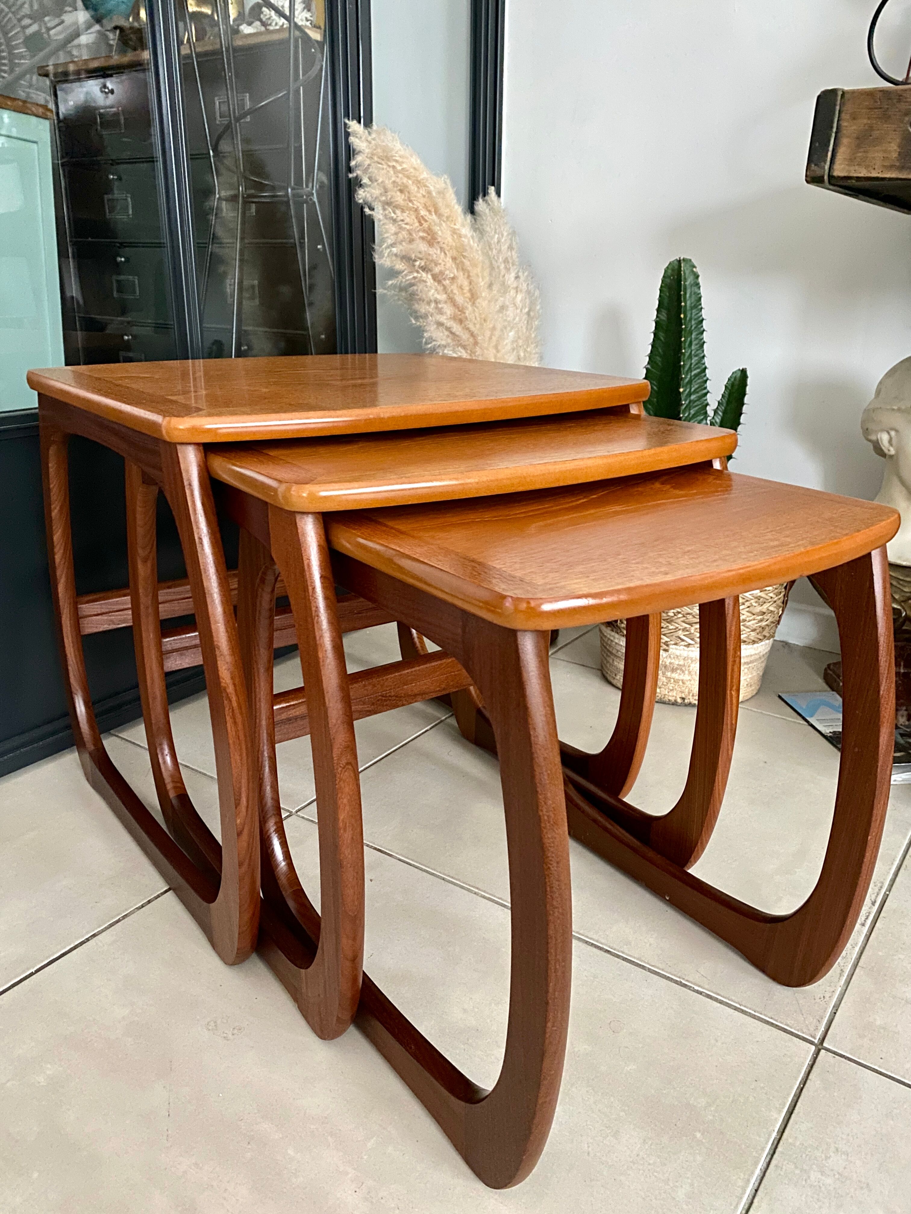 Trundle teak table Parker Knoll