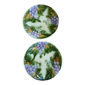 2 assiettes anciennes en barbotine